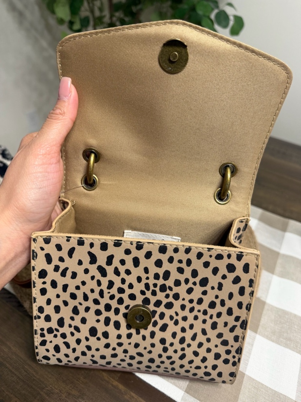 Universal Thread Beige and Black Leopard-Print Mini Satchel - Picture 3 of 11